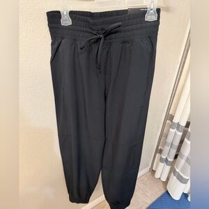 NWT Women’s YPB Motion Tek Black Jogger Pants Abercrombie